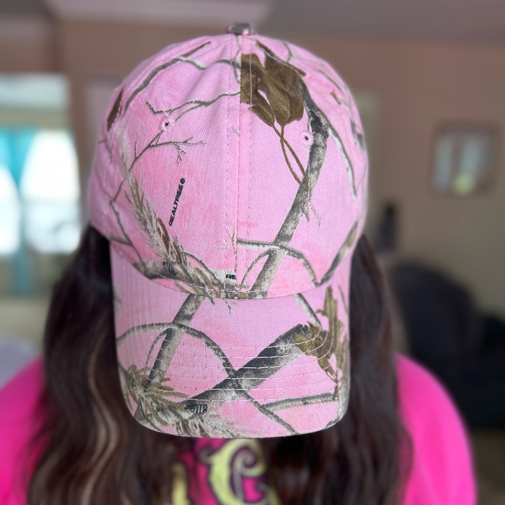 Realtree Pink Camouflage Women's Hat